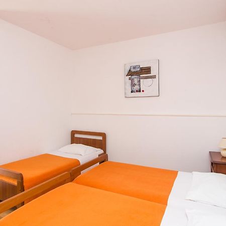 Guest House Lina Ragusa Esterno foto